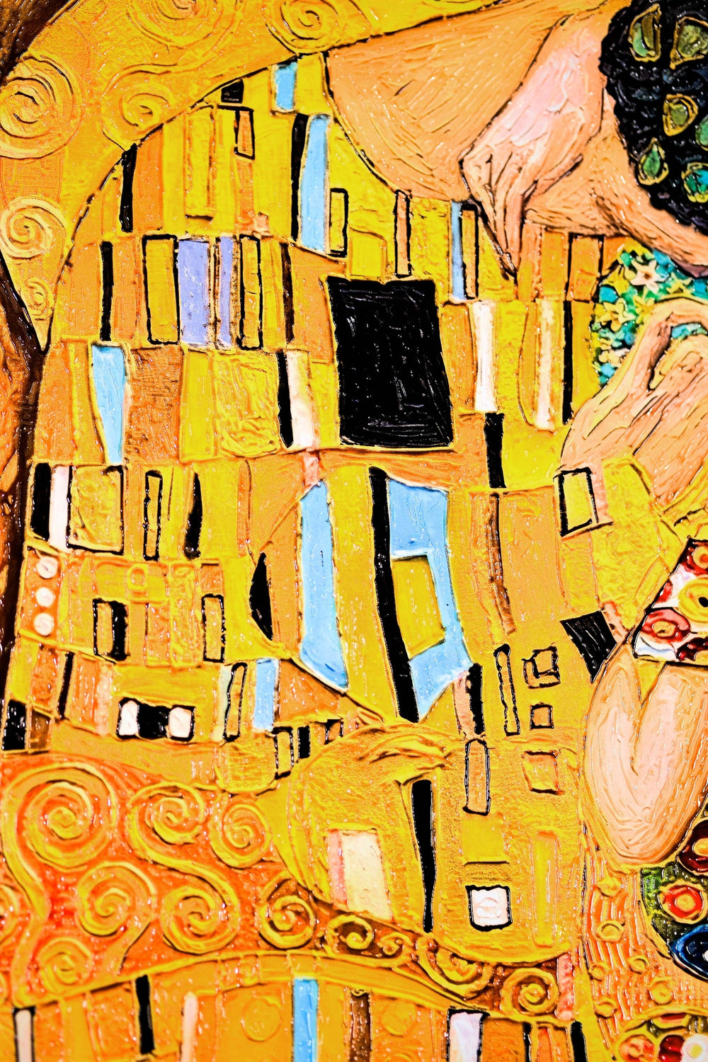 Gustav Klimt Öpücük — 3D Kabartmalı Premium Duvar Sanatı