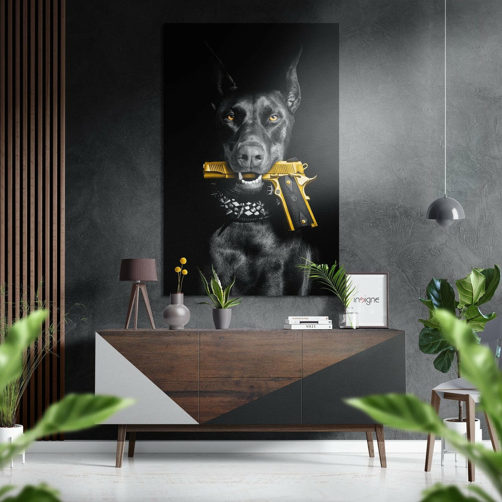 Köpek Ve Silah Fırçalı Metalik Alu-Dibond.