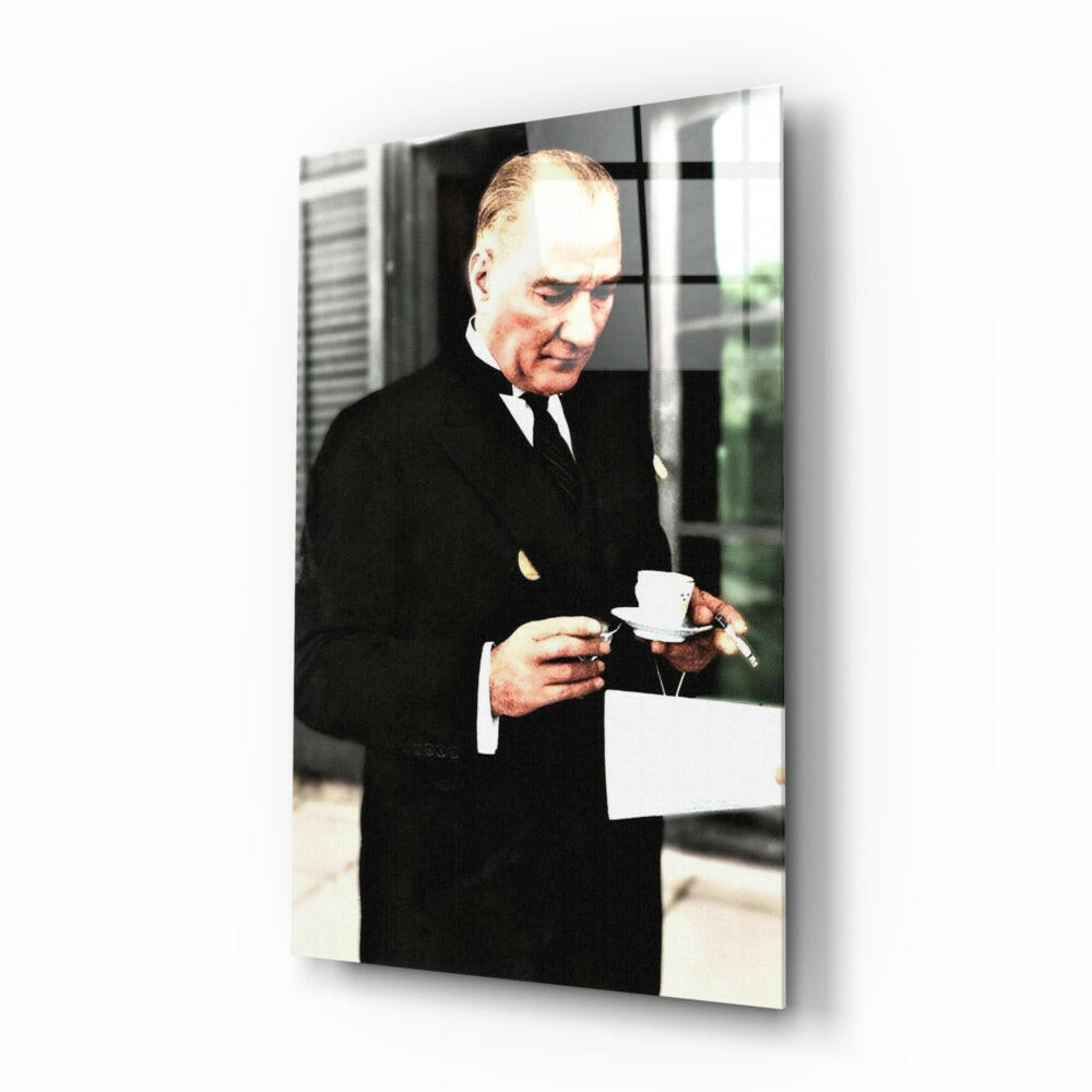 Atatürk Cam Tablo.