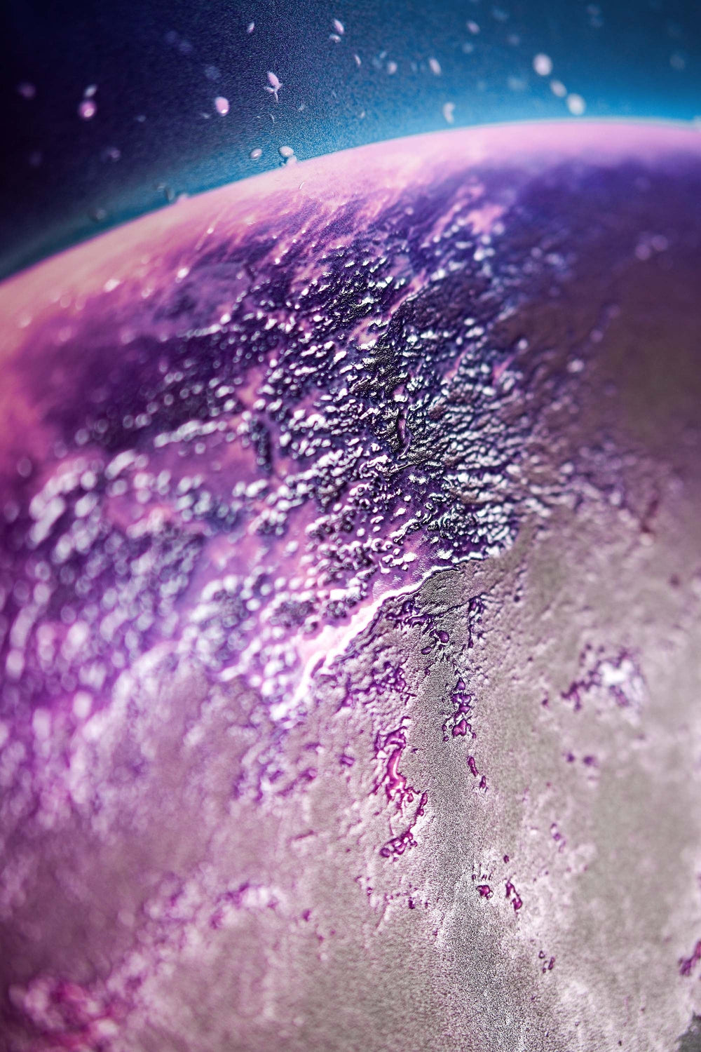 Cosmic Lunar Solitude — 3D Kabartmalı Premium Duvar Sanatı