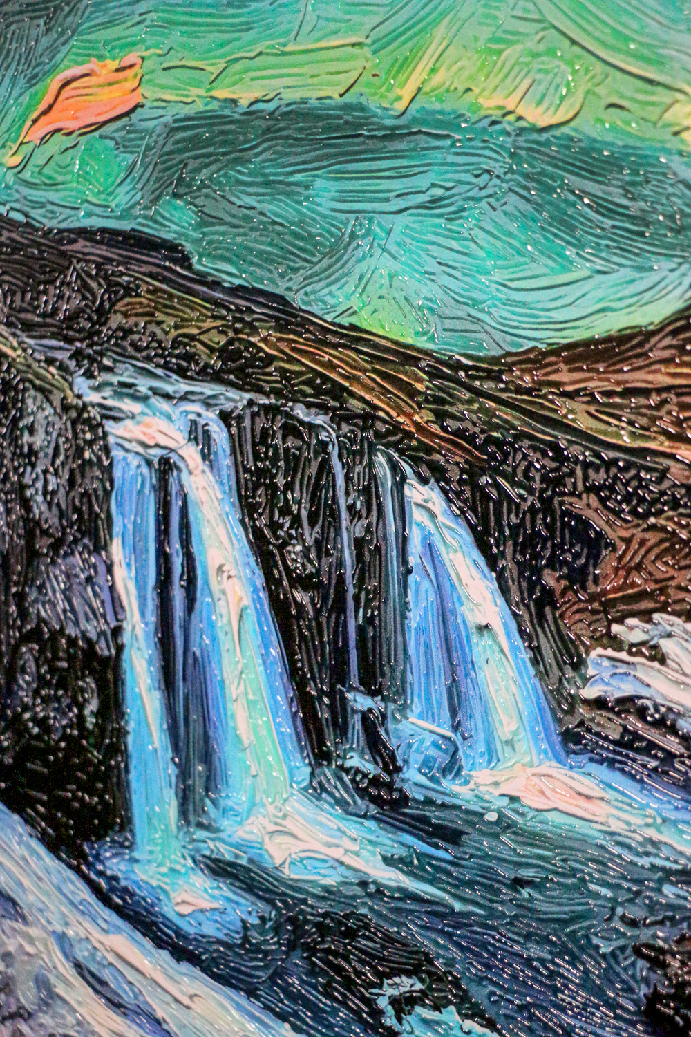 Arctic Aurora Cascade — 3D Kabartmalı Premium Duvar Sanatı