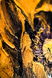 Gilded Obsidian Bloom — 3D Kabartmalı Premium Duvar Sanatı