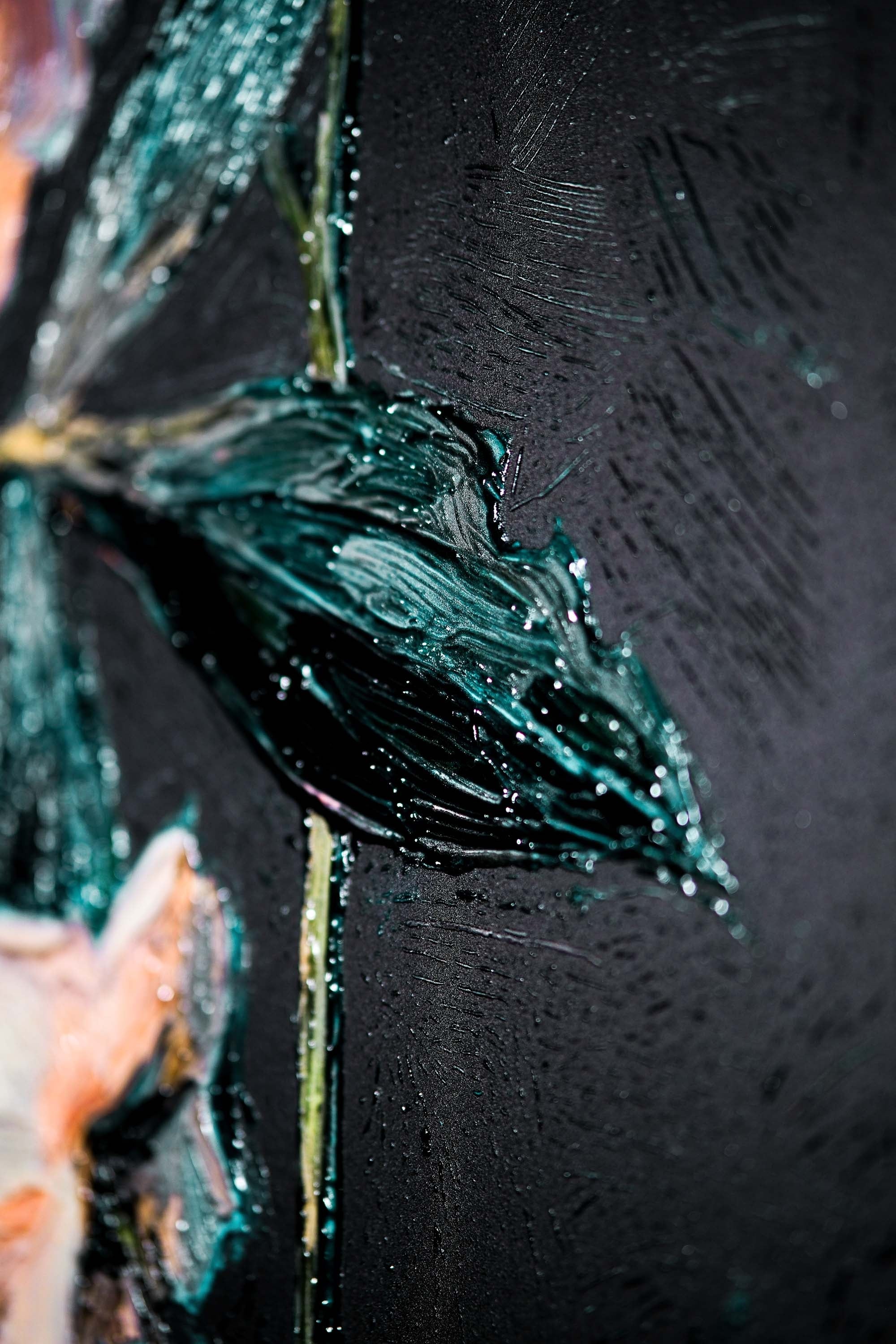 Gece Yarısı Şakayığı ve Kehribar Zambağı — 3D Kabartmalı Premium Duvar Sanatı