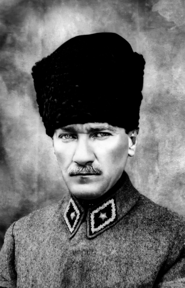 Atatürk Cam Tablo