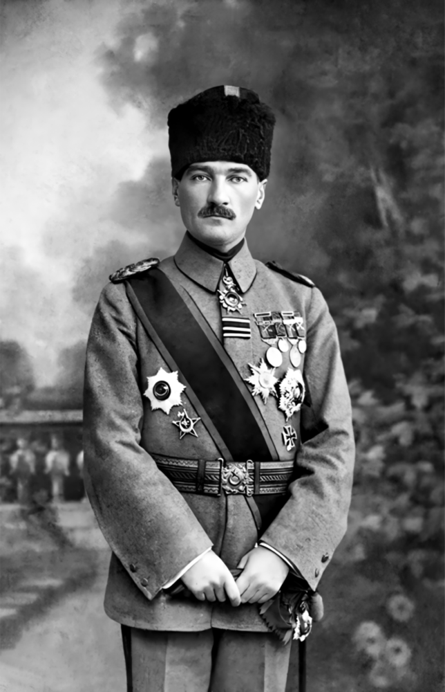 Atatürk Cam Tablo