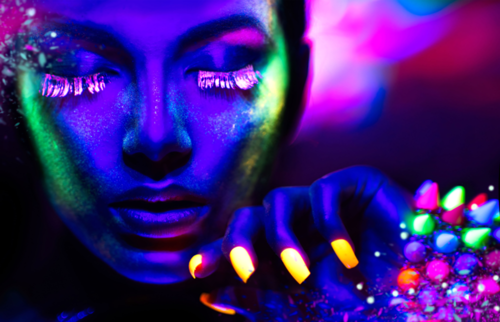 Neon Kadın Cam Tablo