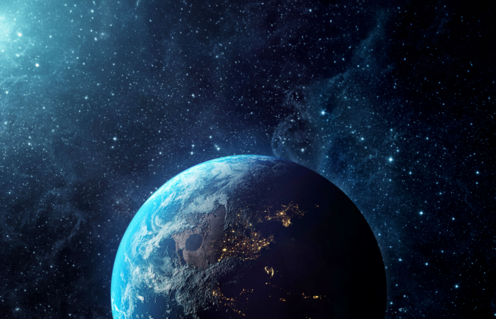 Uzayda Parlayan Dünya Cam Tablo