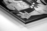 Picasso'Nun Guernica'Sı Fırçalı Metalik Alu-Dibond.