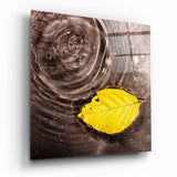 Sarı Yaprak Cam Tablo | Insigne Art | Üstün Kalite