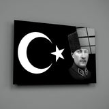 Atatürk ve Türk Bayrağı Cam Tablo.