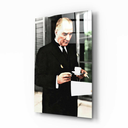 Atatürk Cam Tablo.